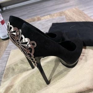 Authentic Briano Atwood Heels, Size 7,5